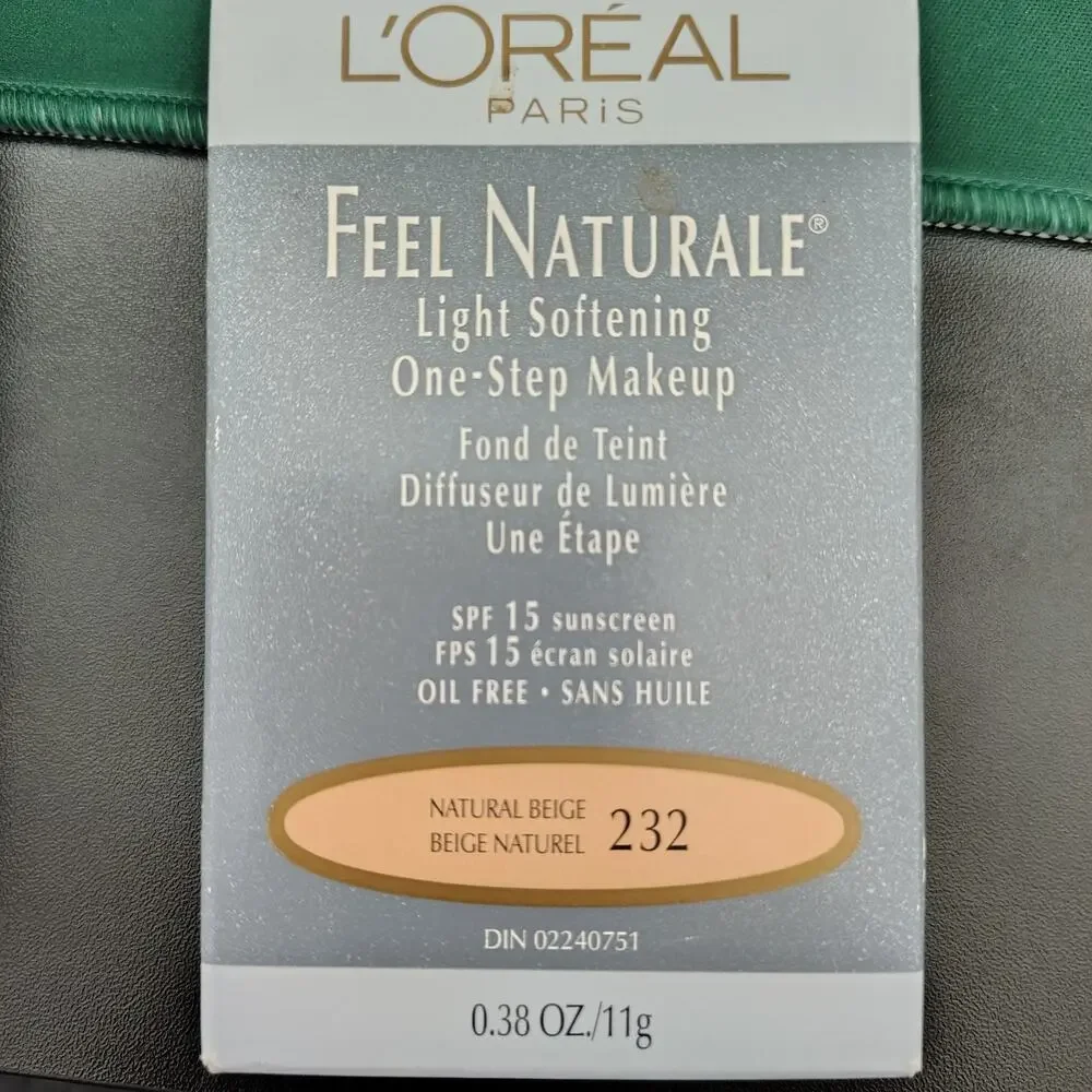 L'oreal Feel Naturale #232 Natural Beige Light Softening One Step Makeup SPF 15